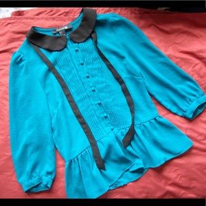 FOREVER 21 Peter Pan collar blouse